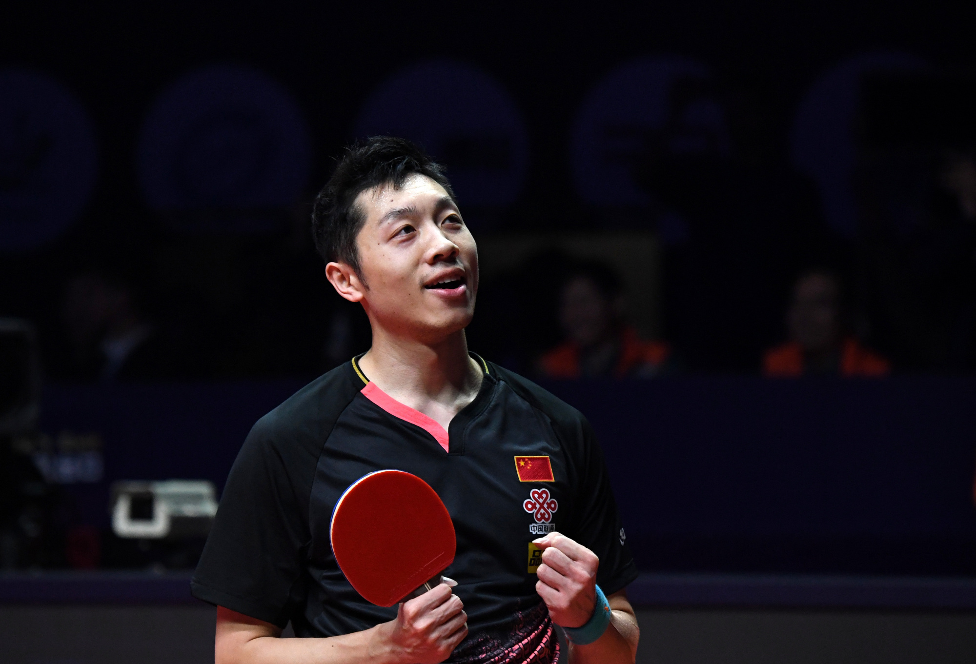 法国乒乓球队碾压日本乒乓球队，许昕惊艳世界