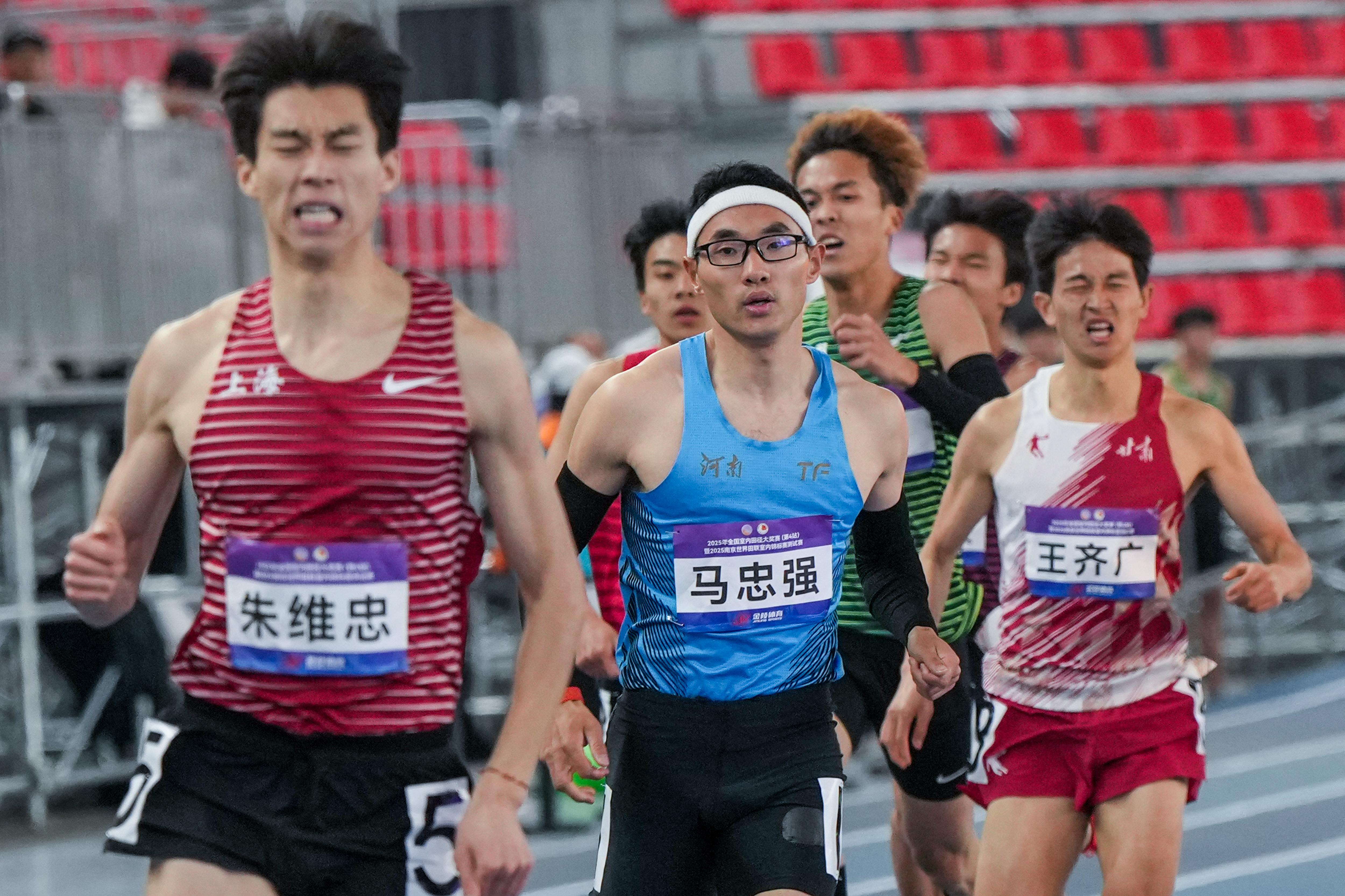 田径场外新闻不断，话题热度爆表