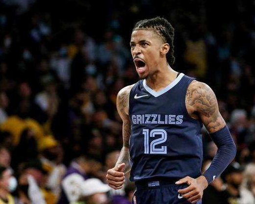 新疆队逆转灰熊，福克斯刷新纪录