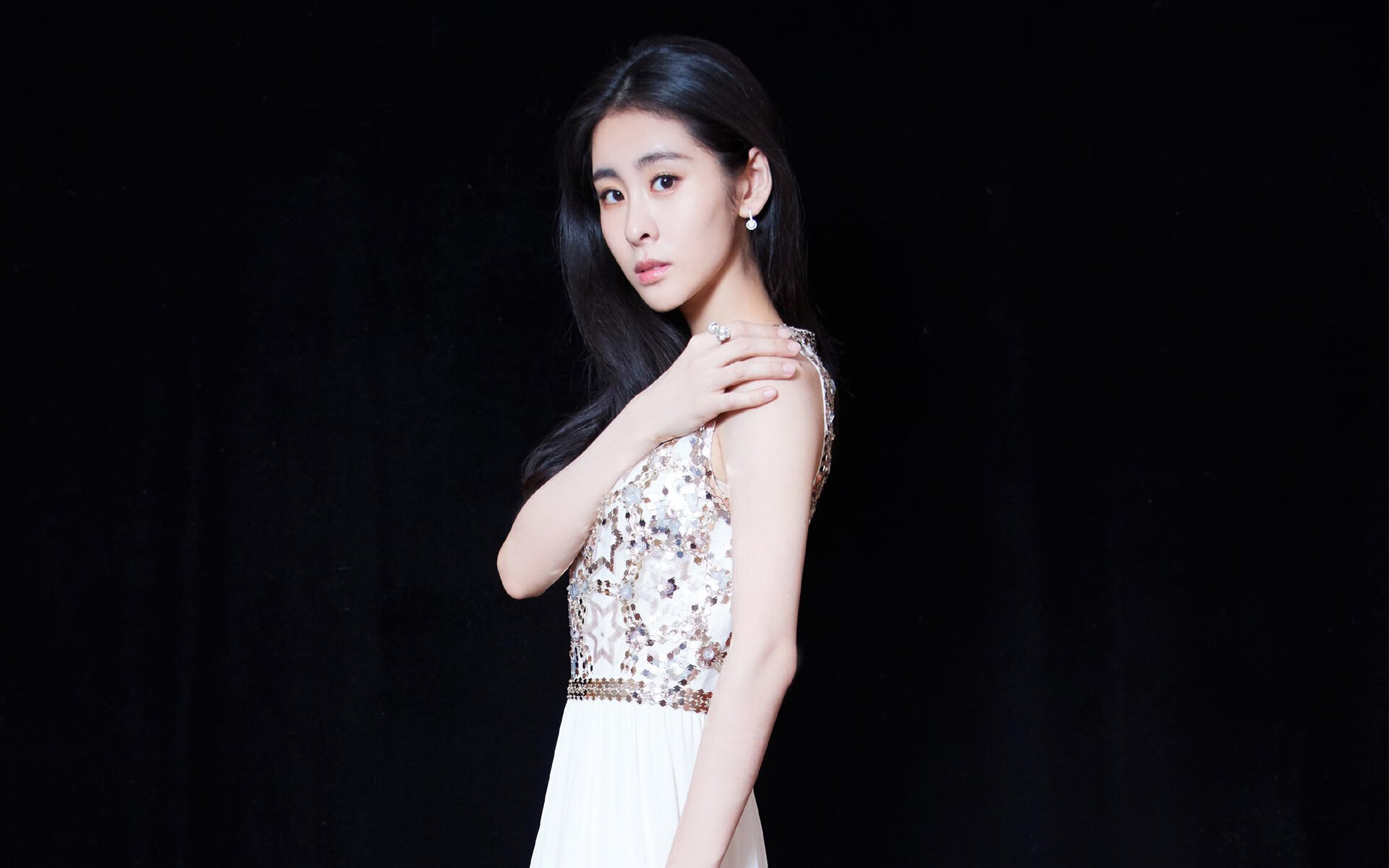 杜兰特定律，当统治级数据成为仅需一场的绝对宣言