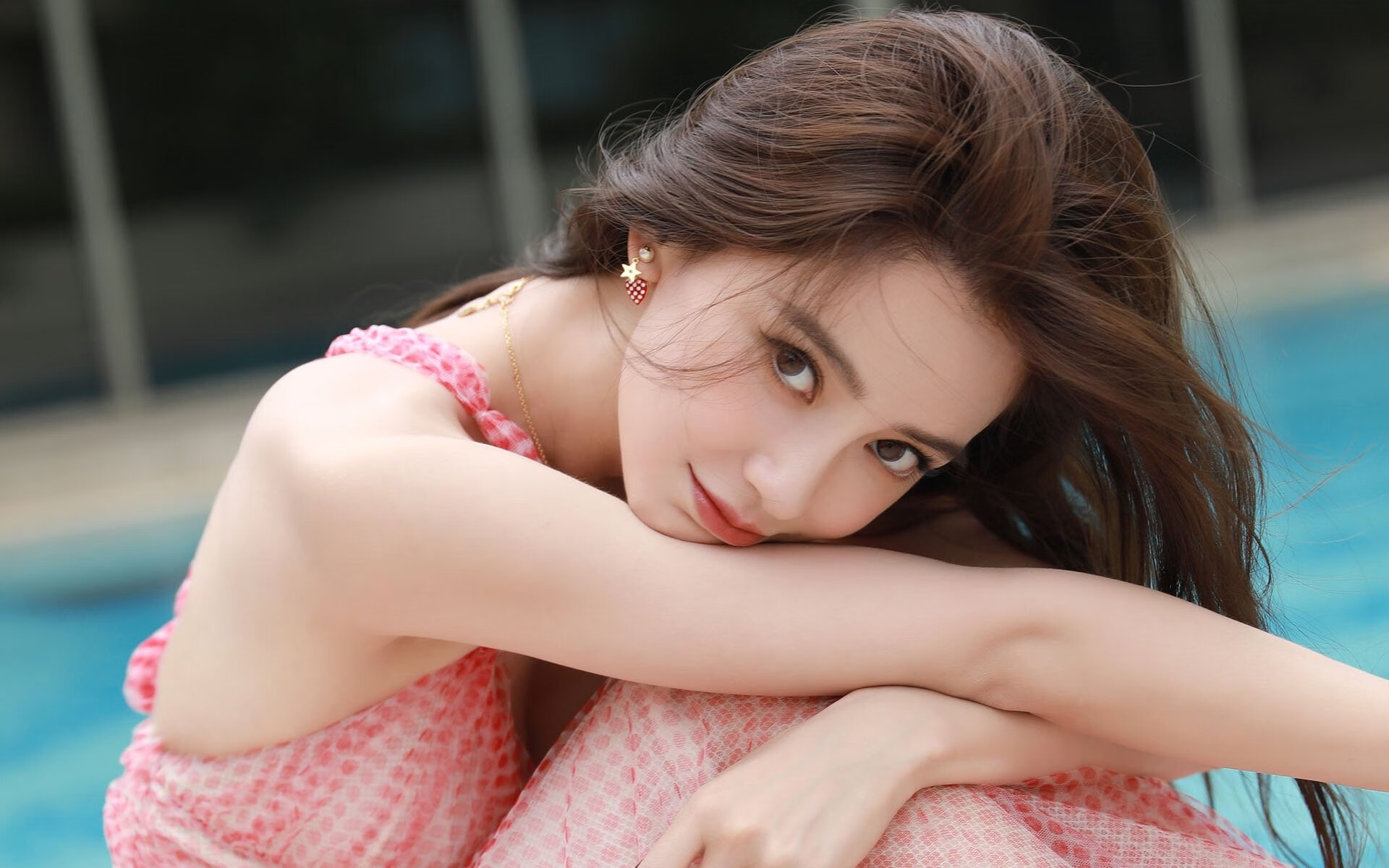 锋线冰火，当莱万已成无解方程式，巴黎如何面对自己的影子