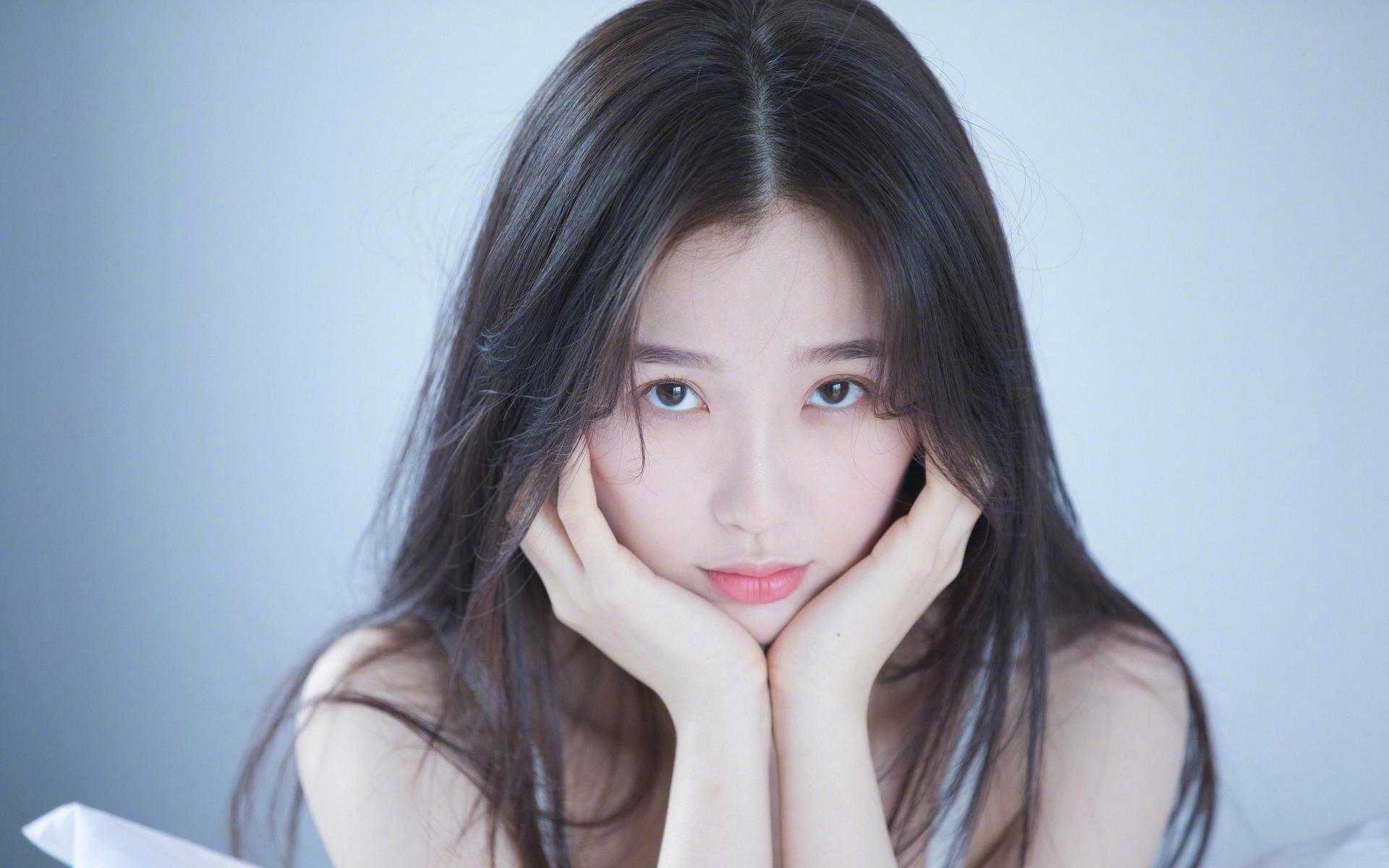 当盾化为矛，戈贝尔非典型绝杀，掘金巅峰之战险胜马刺